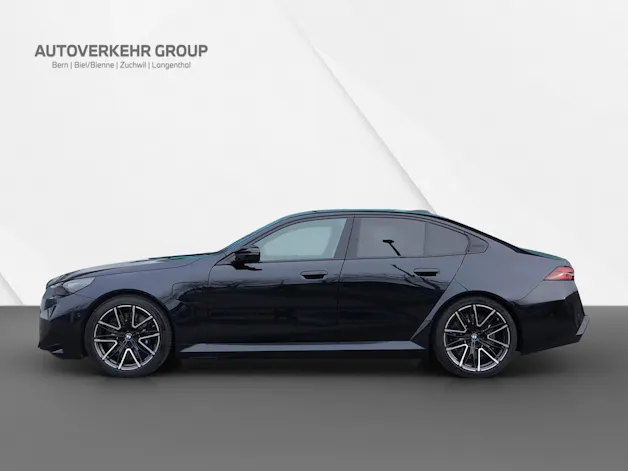 BMW M5 xDrive