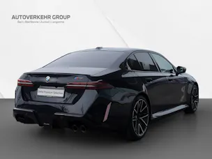 BMW M5 xDrive