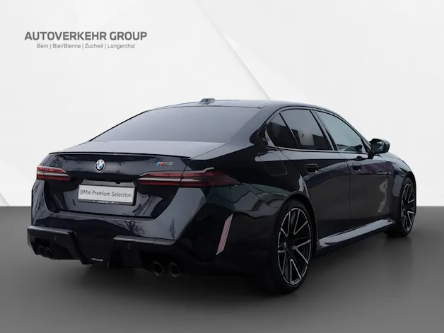 BMW M5 xDrive