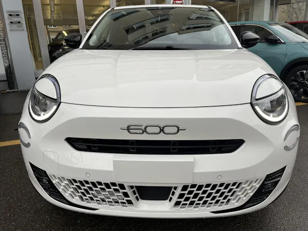 Fiat 600h MildHybrid La Prima