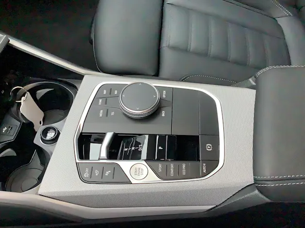 BMW 320d xDrive 48V Touring