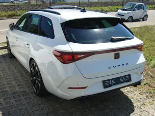 Cupra LEON ST 2.0 TSI DSG 4Drive 310 PS