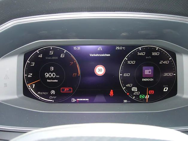 Cupra LEON ST 2.0 TSI DSG 4Drive 310 PS