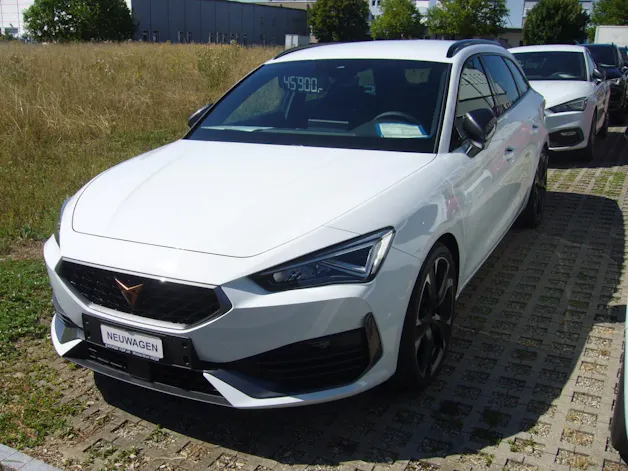 Cupra LEON ST 2.0 TSI DSG 4Drive 310 PS
