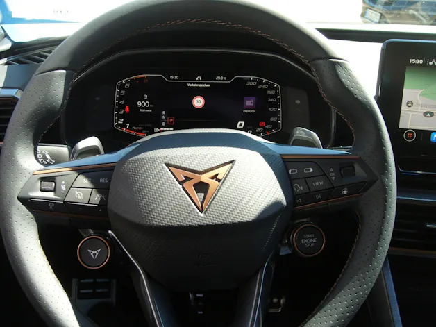 Cupra LEON ST 2.0 TSI DSG 4Drive 310 PS