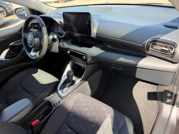 Mazda 2 Hybrid Exclusive-Line