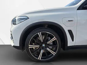BMW X5 xDrive45e