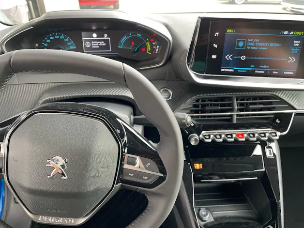 Peugeot 208 Elektrik Allure Pack