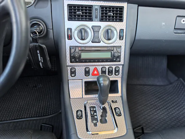Mercedes-Benz SLK 320