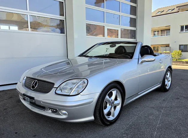 Mercedes-Benz SLK 320