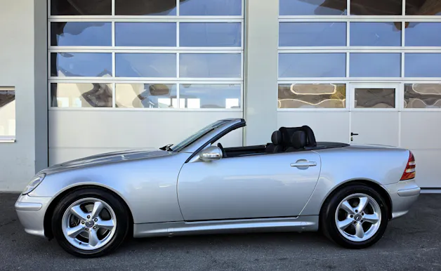 Mercedes-Benz SLK 320