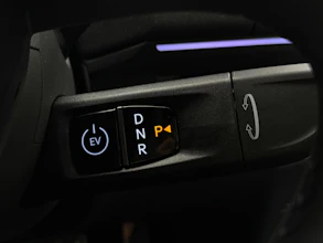 https://vehicle.imgix.net/4327966/829a273b-08bd-4c82-9c9f-79e3fd5a8a1e.jpeg