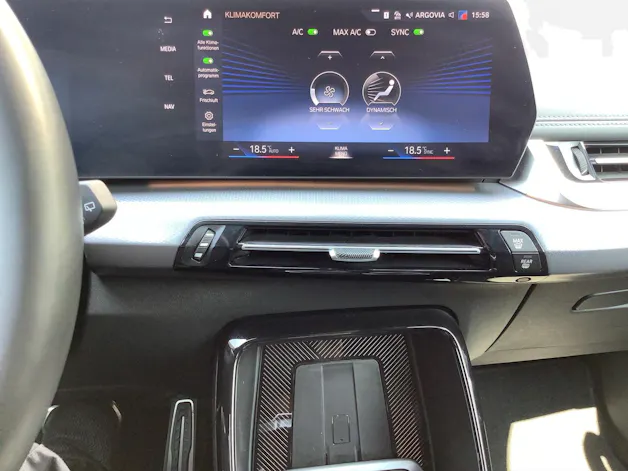 BMW iX1 xDrive 30 M Sport