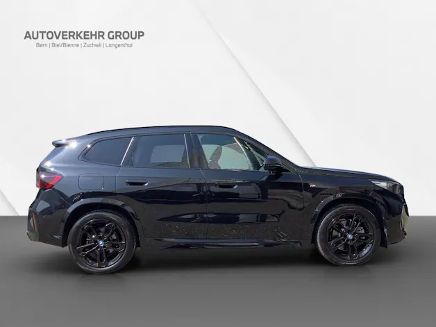 BMW iX1 xDrive 30 M Sport