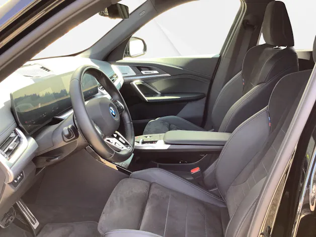 BMW iX1 xDrive 30 M Sport