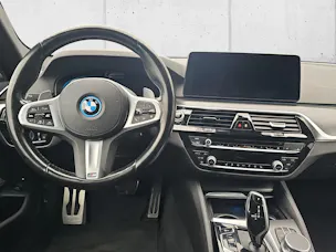 BMW 530e xDrive M Sport Tour.