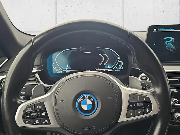 BMW 530e xDrive M Sport Tour.