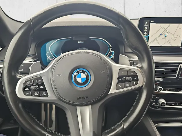 BMW 530e xDrive M Sport Tour.