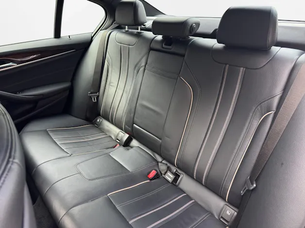 BMW M550i xDrive