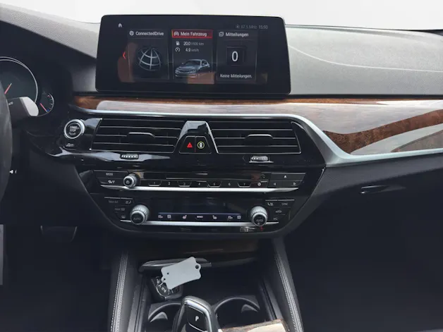 BMW M550i xDrive