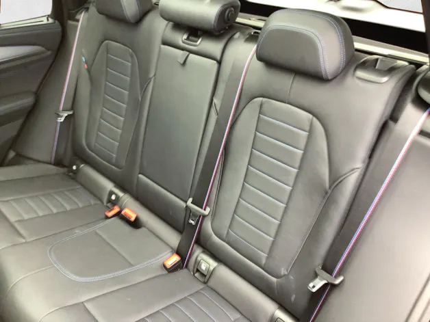 BMW X3 xDrive 48V M40d Travel