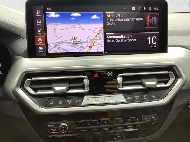 BMW X3 xDrive 48V M40d Travel
