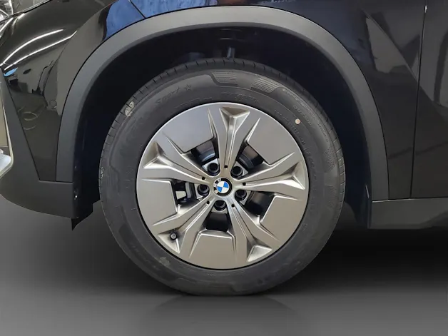 BMW iX1 xDrive 30