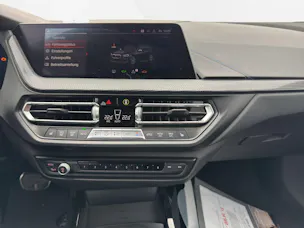 BMW M135i xDrive Steptronic