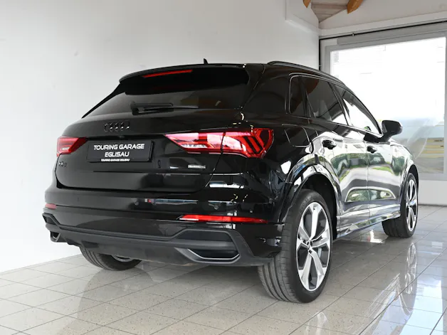 Audi Q3 2.0 45 TFSI S line quattro S-Tronic