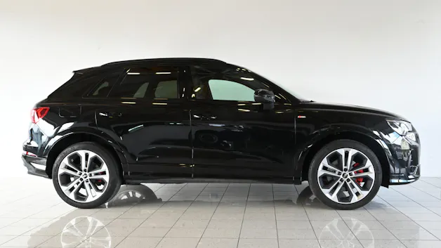 Audi Q3 2.0 45 TFSI S line quattro S-Tronic