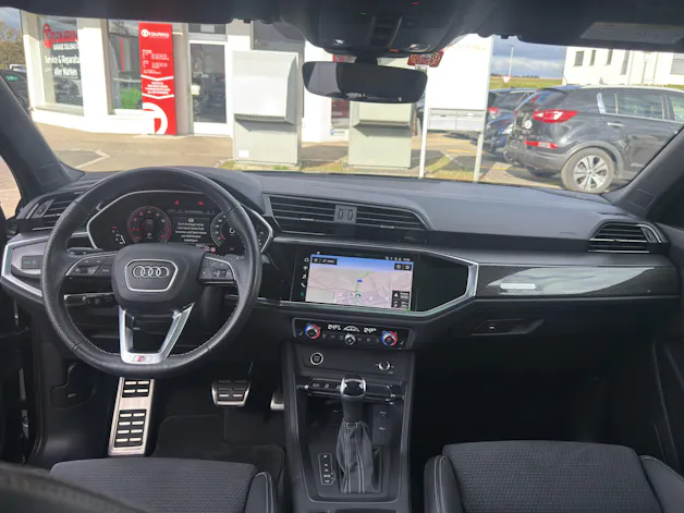 Audi Q3 2.0 45 TFSI S line quattro S-Tronic