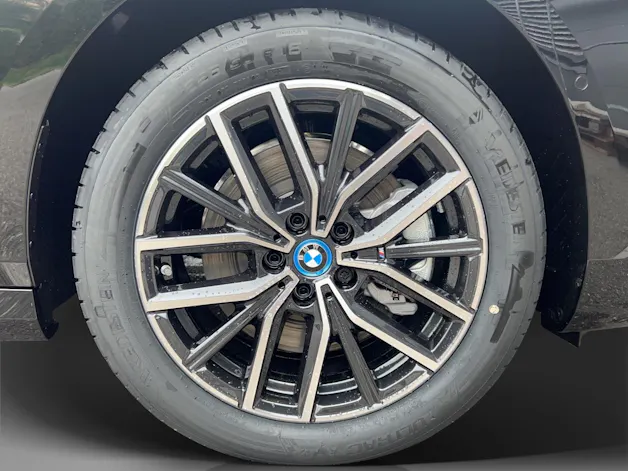 BMW 230e xDrive Active Tourer M Sport