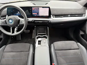 BMW iX2 eDrive 20 M Sport