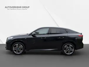 BMW iX2 eDrive 20 M Sport