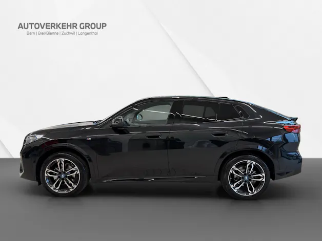 BMW iX2 eDrive 20 M Sport