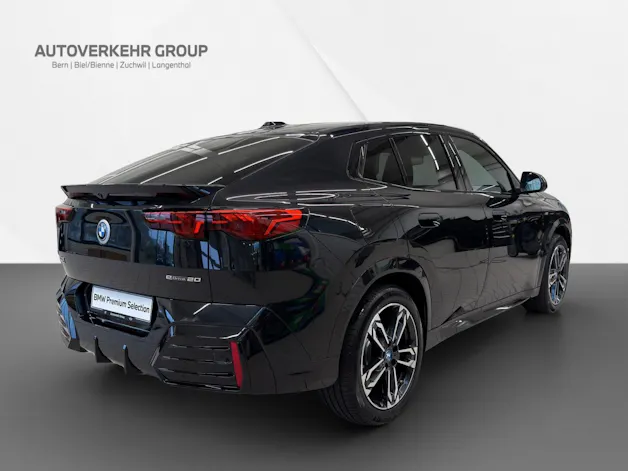 BMW iX2 eDrive 20 M Sport