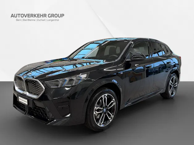 BMW iX2 eDrive 20 M Sport