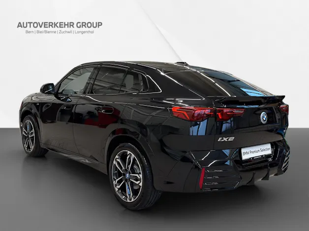 BMW iX2 eDrive 20 M Sport