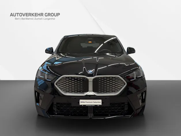BMW iX2 eDrive 20 M Sport