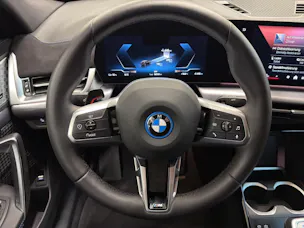 BMW iX2 eDrive 20 M Sport
