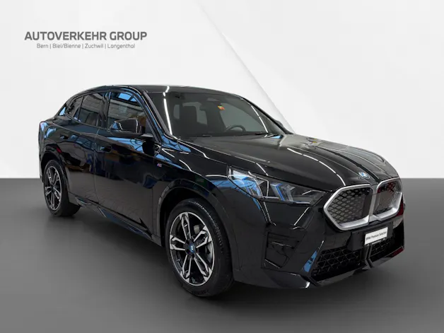 BMW iX2 eDrive 20 M Sport