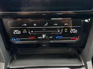 VW Passat 2.0 TDI BMT Business DSG