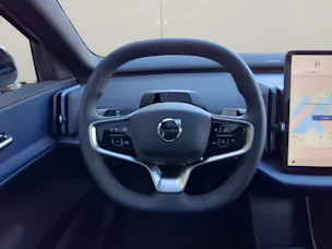 Volvo EX30 CC E60 Twin Performance AWD