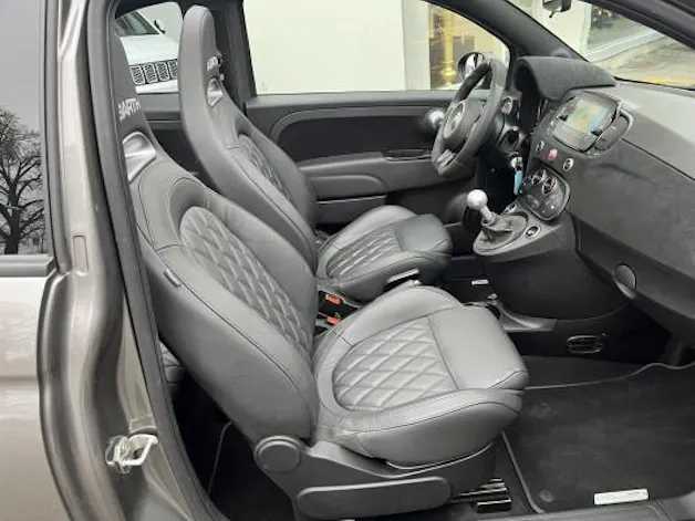 Fiat 695C 1.4 16V T Abarth Turismo