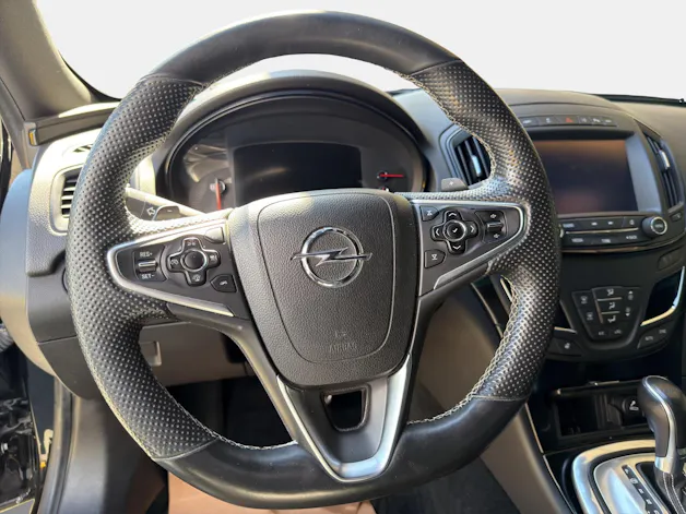Opel Insignia ST 2.8/325 V6 T 4x4 OPC