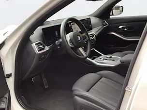BMW 320d xDr 48V Tour M Sport