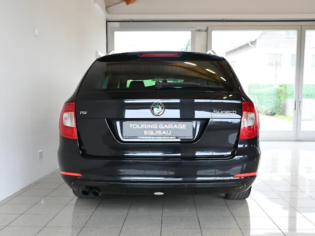 Škoda Superb Combi 1.8 TSI Elegance DSG