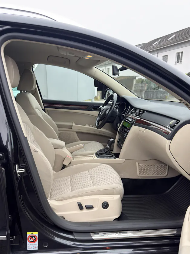 Škoda Superb Combi 1.8 TSI Elegance DSG