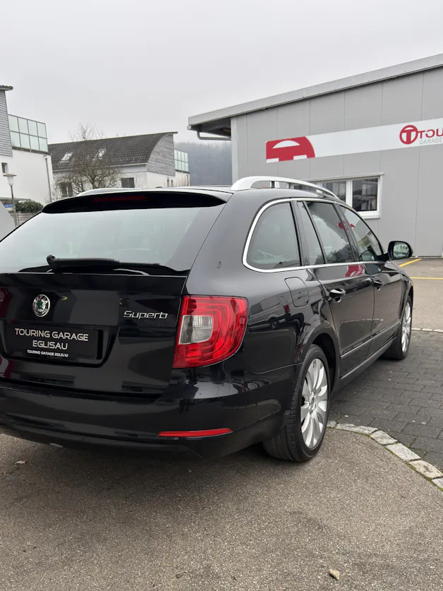 Škoda Superb Combi 1.8 TSI Elegance DSG