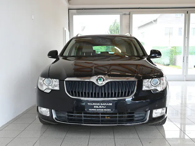 Škoda Superb Combi 1.8 TSI Elegance DSG